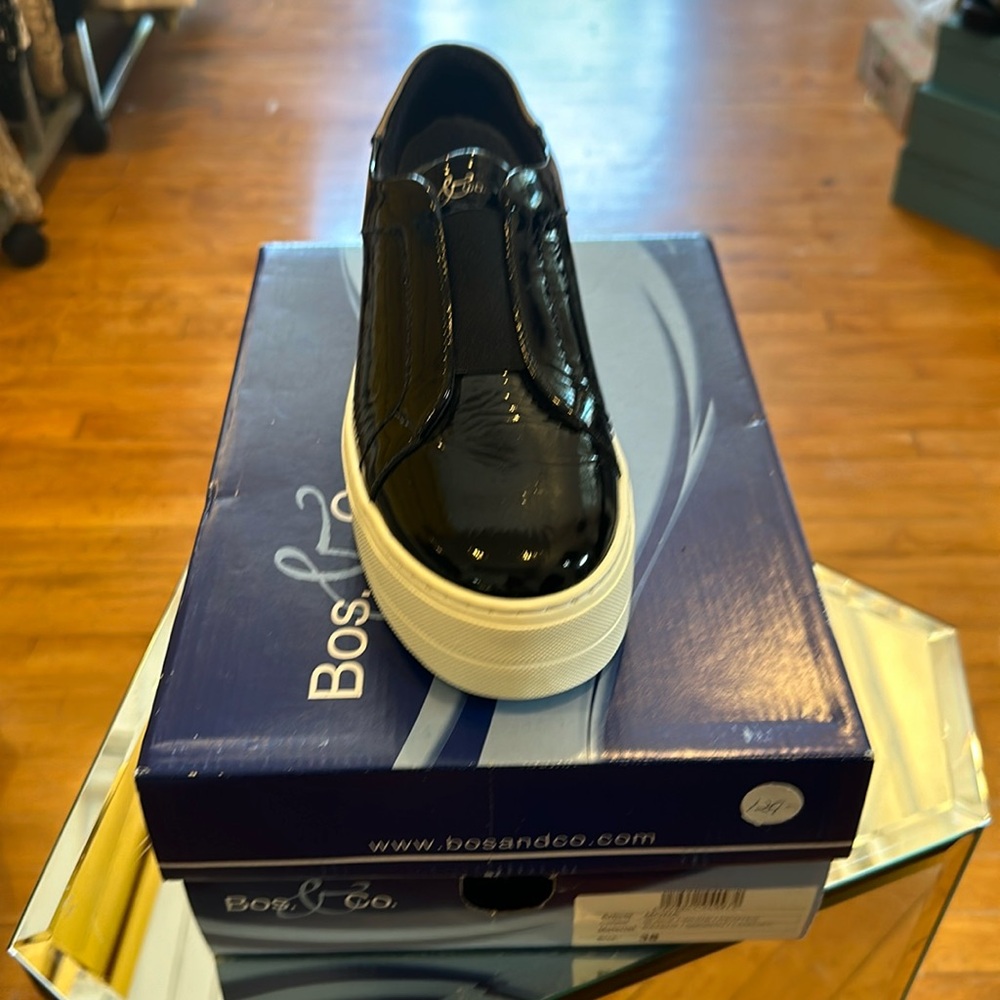 Black patent comfy sneakers. Very shiny!